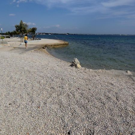 Ferien Haus Evita Auf Insel Vir - Wohnung I Ngoại thất bức ảnh