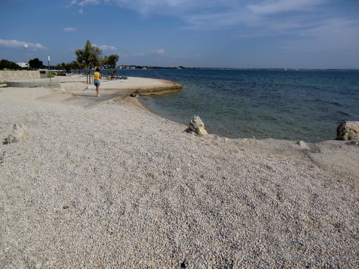 Ferien Haus Evita Auf Insel Vir - Wohnung I Ngoại thất bức ảnh